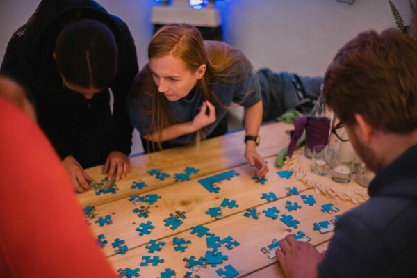 Team puzzelt im Quizloft Siegburg