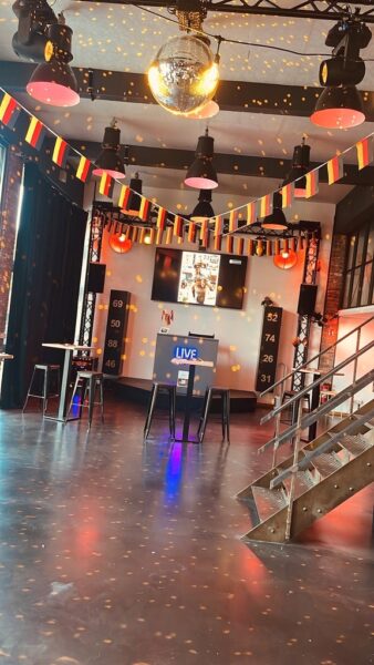 Quizloft Siegburg mit Fußball-Deko